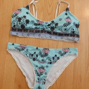 Junior's XL Green, Pink, Brown Bikini  New no Tags